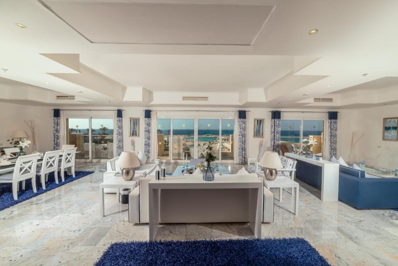 Rixos Alamein - Full Board Plus Ελ Αλαμέιν Εξωτερικό φωτογραφία The interior of a penthouse at The Ivy at Riverbank