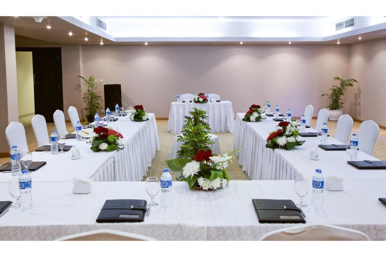Rixos Alamein - Full Board Plus Ελ Αλαμέιν Εξωτερικό φωτογραφία Meeting room