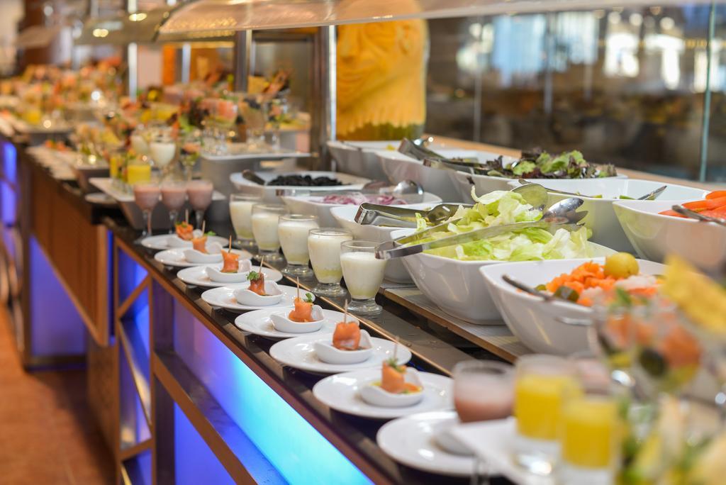 Rixos Alamein - Full Board Plus Ελ Αλαμέιν Εξωτερικό φωτογραφία A salad bar